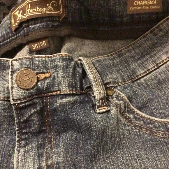 34 HERITAGE CHARISMA COMFORT -RISE CLASSIC JEANS SZ 36x30